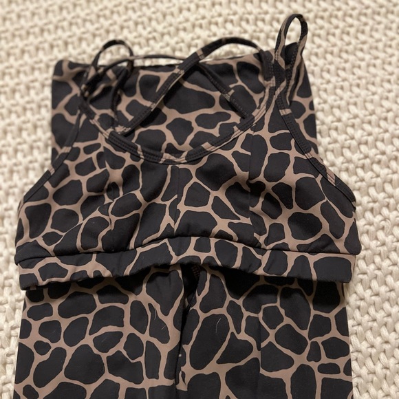 Strut this tortoise giraffe set one size. Very rare. - Picture 3 of 6